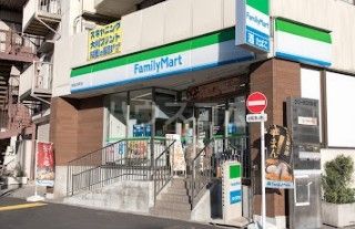 コンビニ　ファミリーマート 新宿山吹町店（コンビニ）まで116m