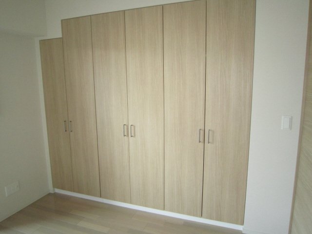 収納　写真は同マンションの違うお部屋のものです
