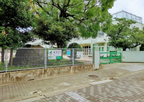 小学校　名古屋市立二城小学校（小学校）まで563m