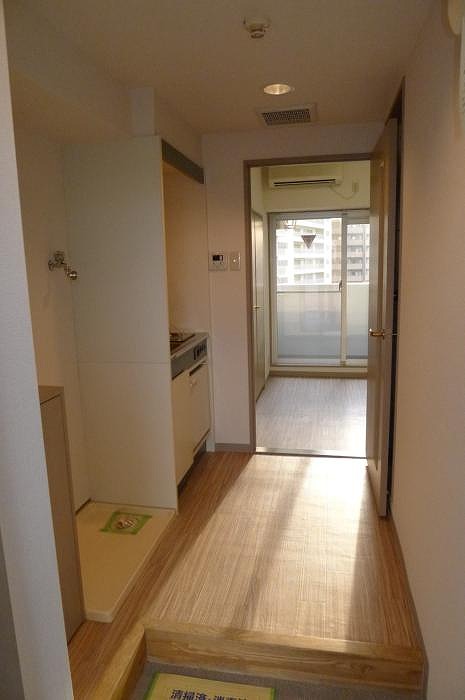 玄関　別部屋