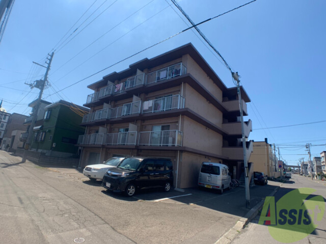 建物外観　札幌市北区北３３条西「ル・クラシック３３」