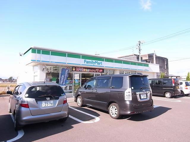 コンビニ　ファミリーマート岐阜日野店（コンビニ）まで462m