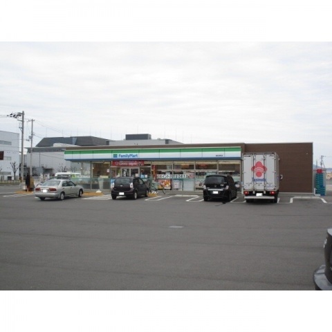 コンビニ　ファミリーマート高松林町店（コンビニ）まで500m