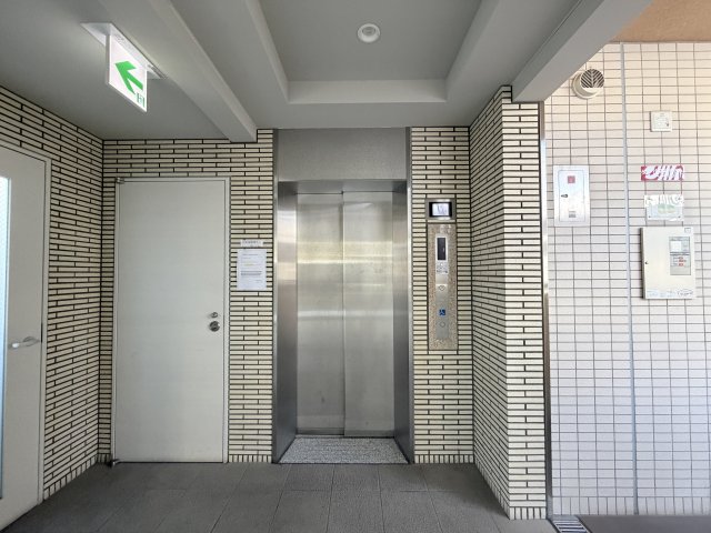 ロビー