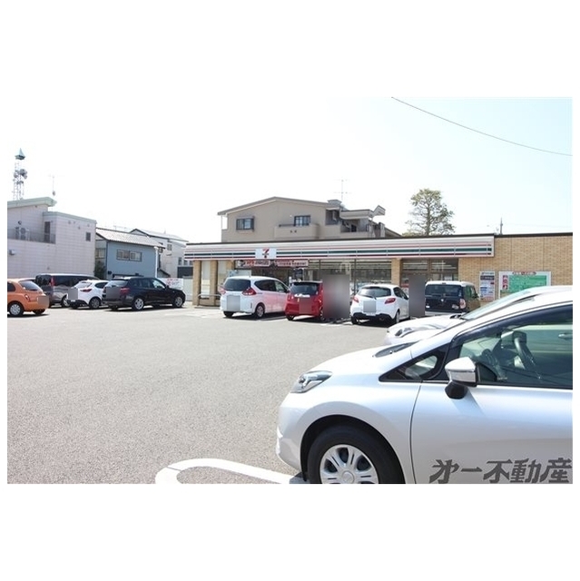 コンビニ　セブンイレブン静岡上足洗店（コンビニ）まで240m