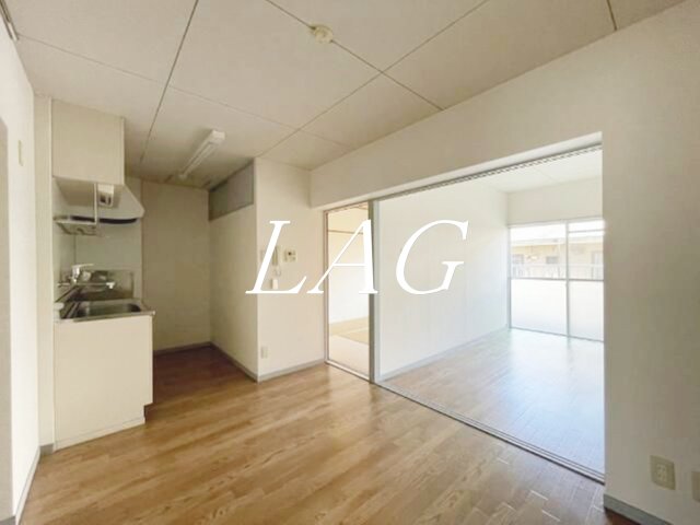居室・リビング　洋室のお部屋です。