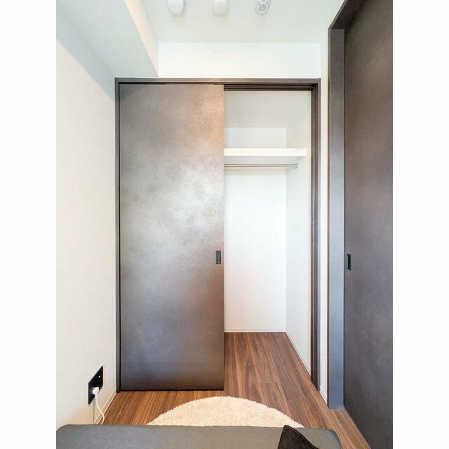 収納　写真は同タイプ住居です。