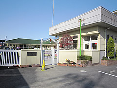 幼稚園・保育園　富山保育園（幼稚園・保育園）まで450m