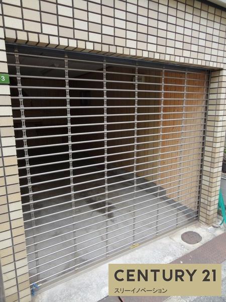 駐車場　★シャッター付き駐車場★