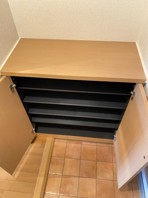 収納　同物件他居室の写真です