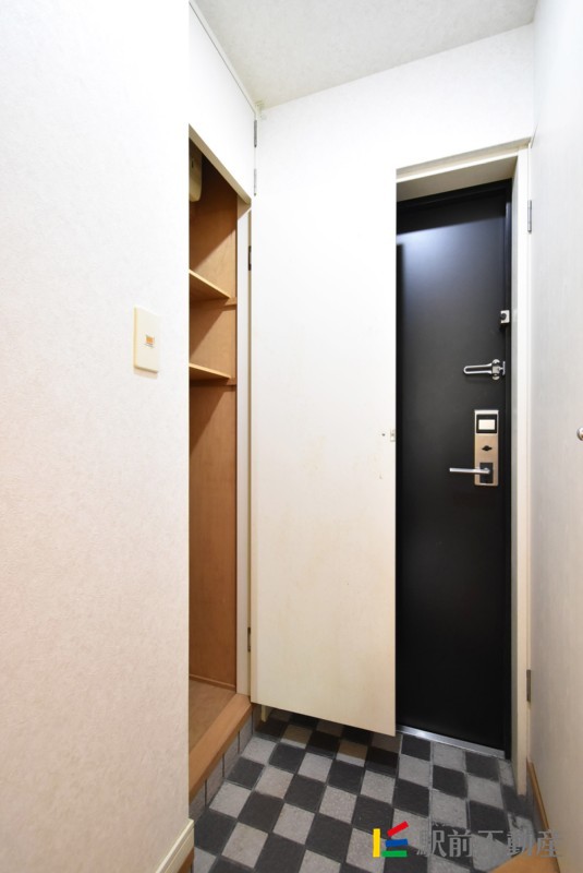 玄関　同タイプ別部屋