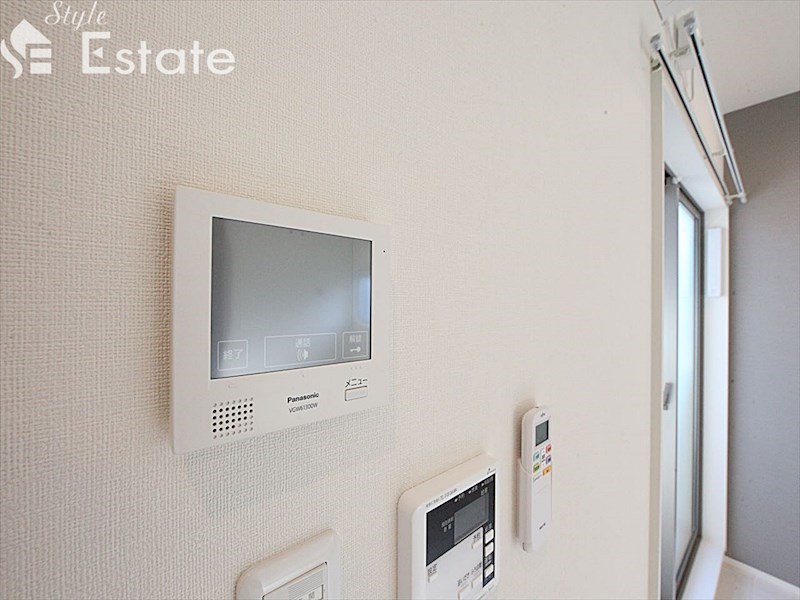 セキュリティ　モニター付きインターホン