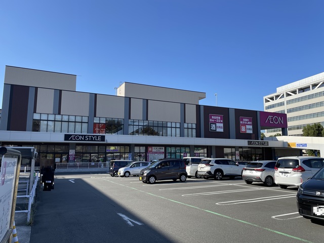 スーパー　イオンスタイル戸塚（スーパー）まで625m