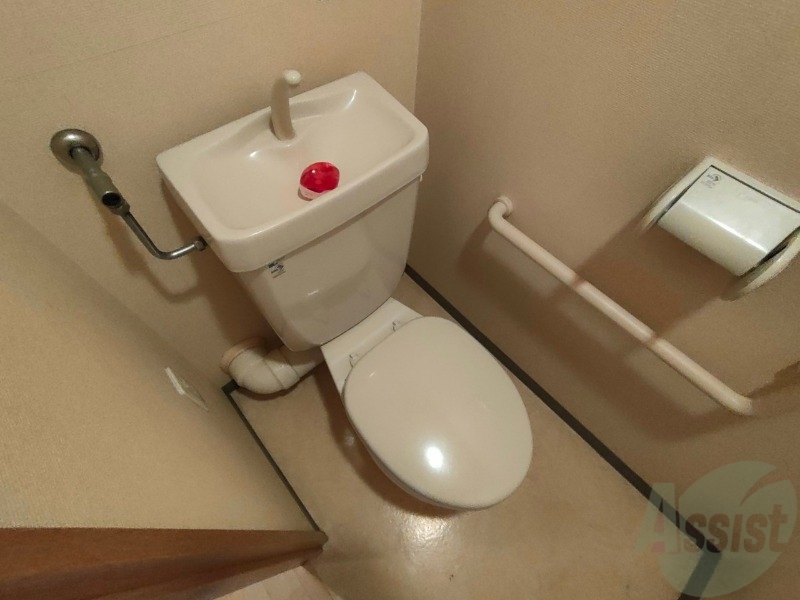 トイレ　嬉しいバストイレ別です！安心して使用できます。