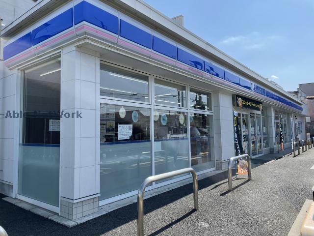 コンビニ　ローソン東郷西白土店（コンビニ）まで820m