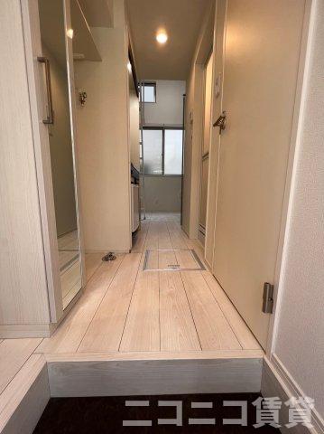 玄関　別号室イメージの為、現状を優先致します。