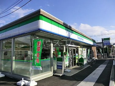 コンビニ　ファミリーマート座間相模が丘五丁目店（コンビニ）まで143m