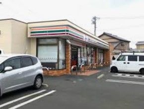 コンビニ　セブンイレブン浜松布橋2丁目店（コンビニ）まで610m