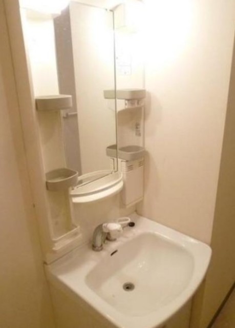 洗面設備　別部屋参考写真