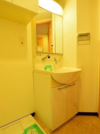 洗面設備　別タイプ部屋　参考写真です