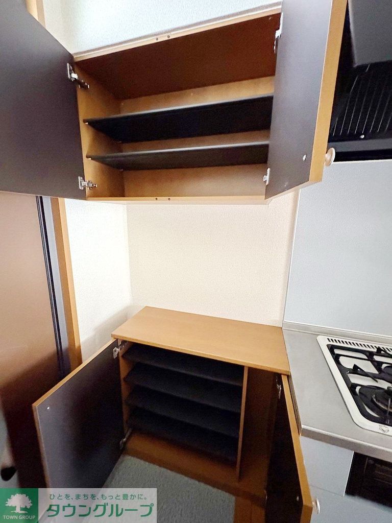 収納　同物件別部屋写真