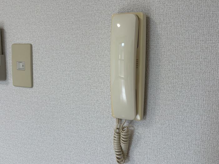 サニーコート聖IVの居間写真