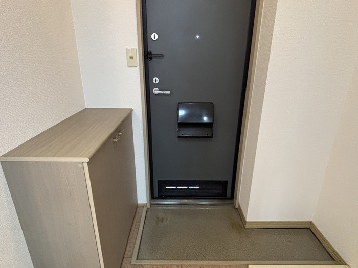 サニーコート聖IVの玄関写真