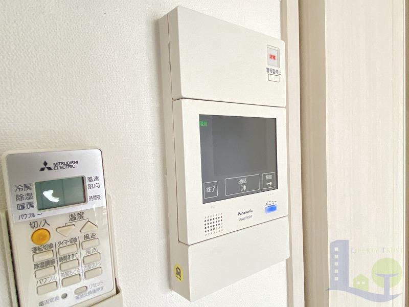 セキュリティ　別部屋の参考写真、床色は現地確認