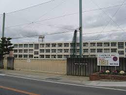 小学校　福崎町立福崎小学校（小学校）まで400m
