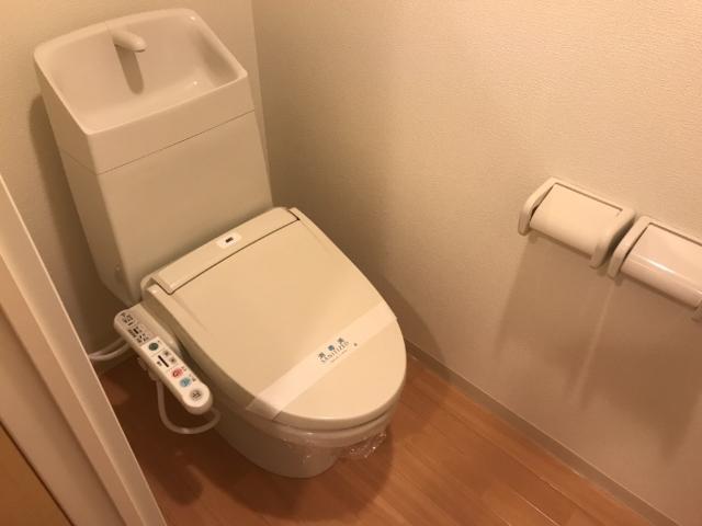 トイレ　トイレ