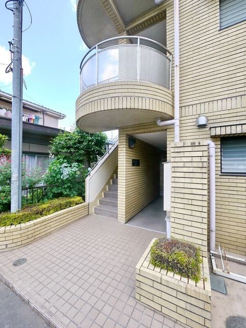 エントランス　エントランス