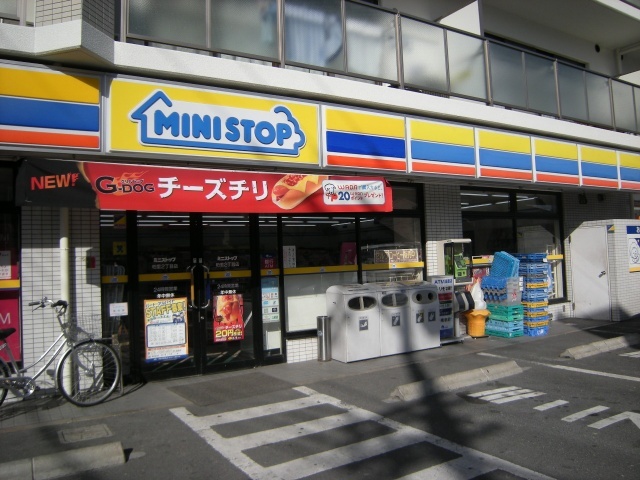 コンビニ　ミニストップ柏里二丁目店（コンビニ）まで113m