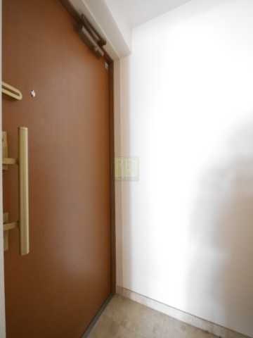 ラクラス新御徒町の玄関写真