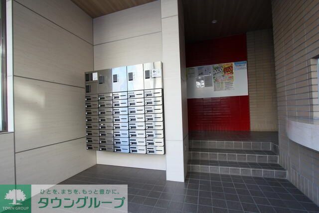 エントランス　★お部屋探しはタウンハウジング稲田堤店まで★