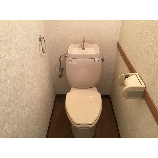 トイレ　トイレ