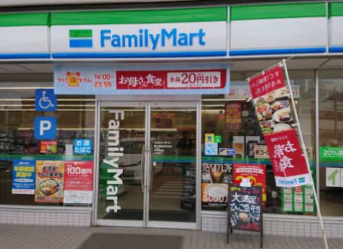 コンビニ　ファミリーマート 堺日置荘原寺店（コンビニ）まで423m