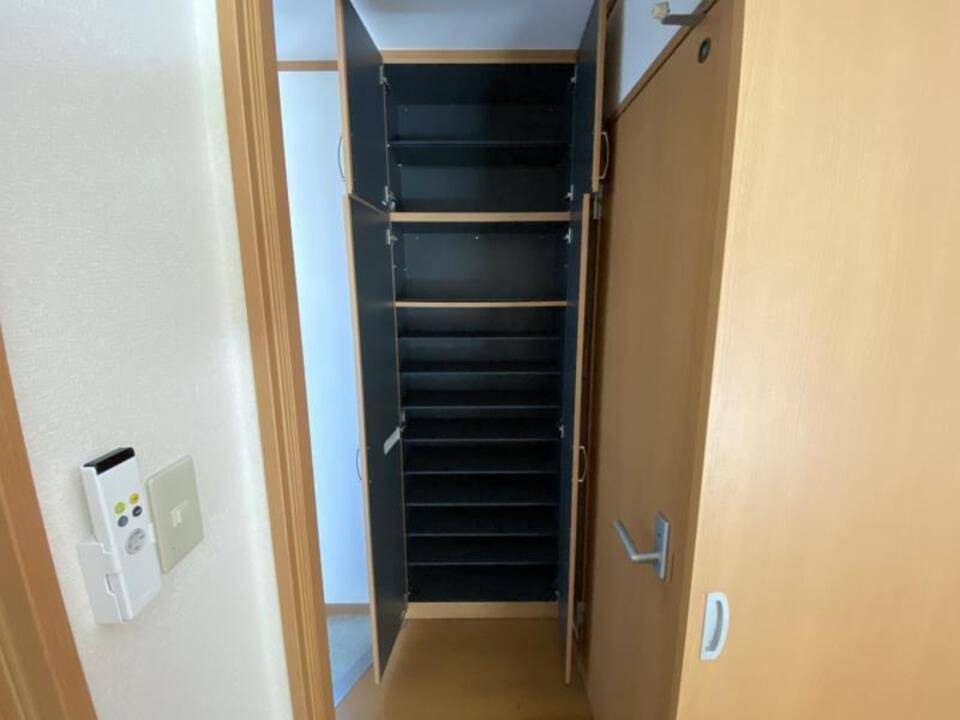 収納　下駄箱