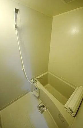 バス・シャワールーム　※別部屋の参考写真です