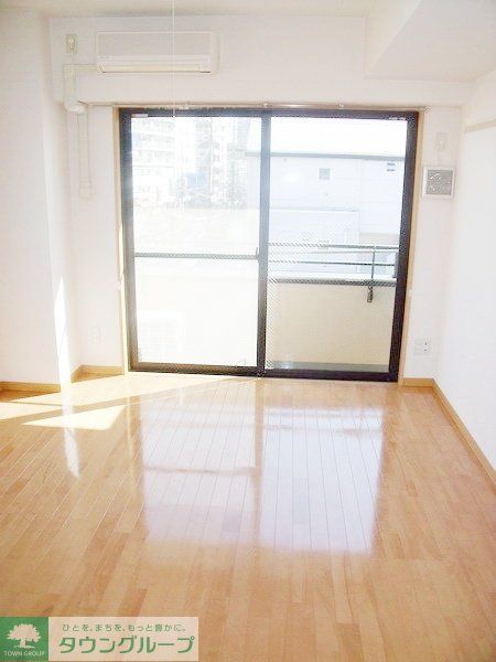居室・リビング　お問合せはタウンハウジングまで！※現地待合わせ相談可能