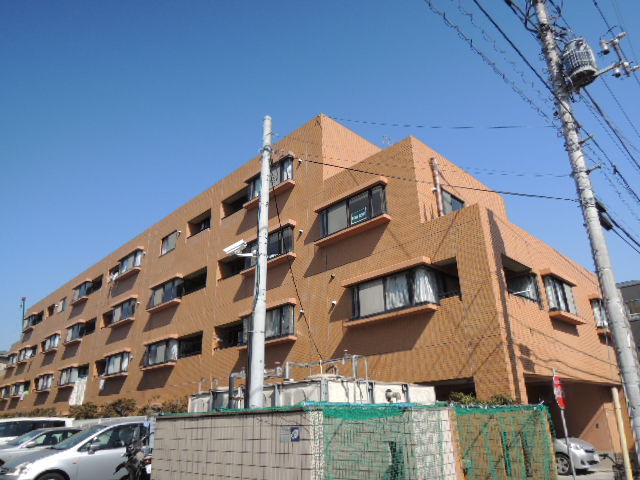 建物外観　住宅街にあって住みやすい環境です！