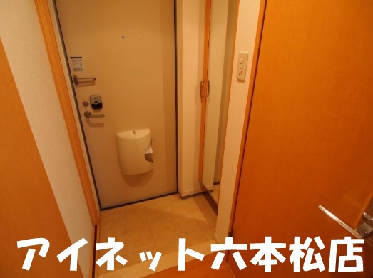 玄関　玄関はこのようになっています。