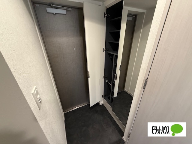 玄関　他号室の写真です。