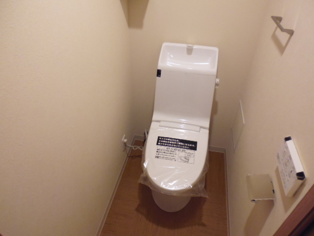 トイレ　落ち着いたトイレです
