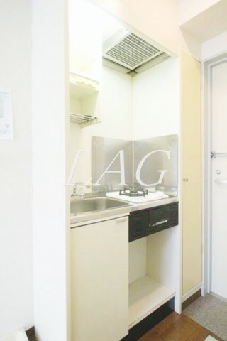 ＪＲ山手線 西日暮里駅 徒歩5分 4階建 築34年のキッチン写真