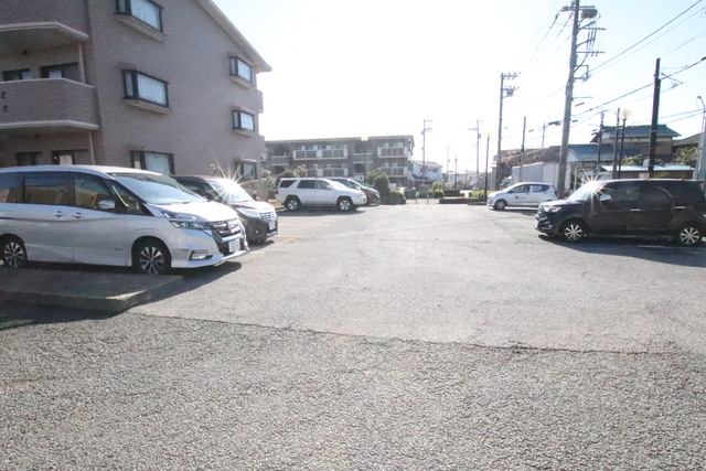 駐車場　要空確認