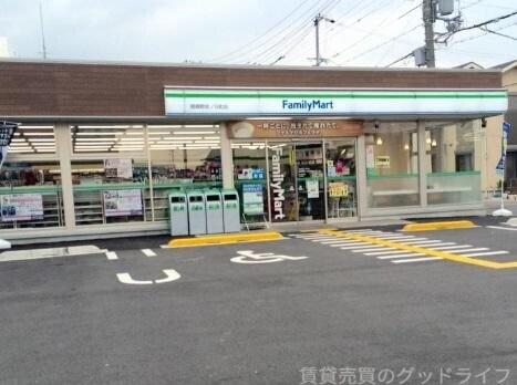 コンビニ　ファミリーマート久我石原町店（コンビニ）まで275m