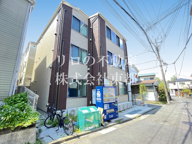 建物外観　インターネット使用料無料です。