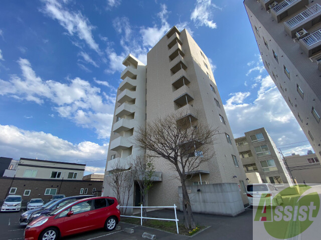 建物外観　札幌市中央区北十三条西「クレアシオン桑園」