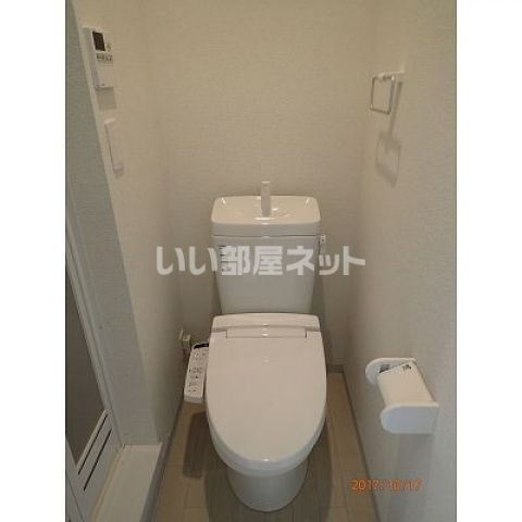 ヴィラ リヴィエールIIのトイレ写真