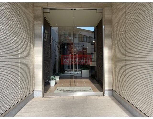 エントランス　同建物参考写真